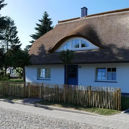 Kapitaenshaus Kajuete Apartman Born