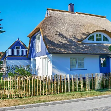 Kapitaenshaus Kajuete * Born